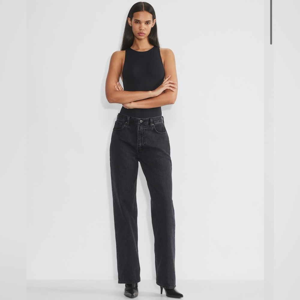 Aritzia Original Contour '90s Bodysuit size XS sold out online LIKE NEW